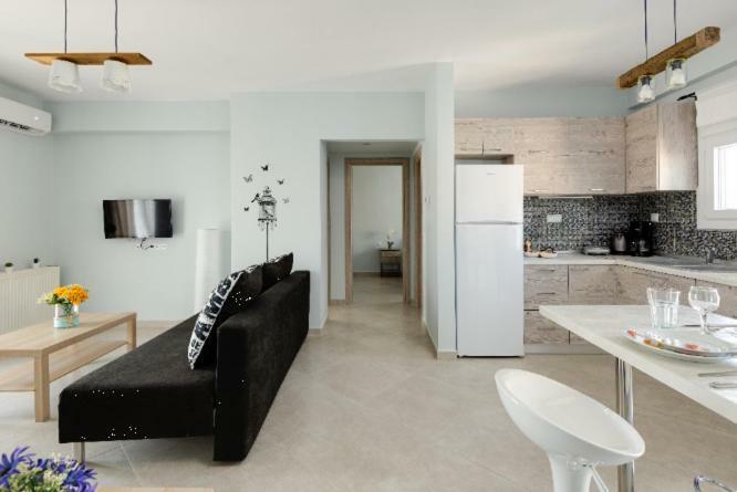 Bright Spacious Two-Bedroom Apartment Selanik Dış mekan fotoğraf