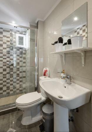 Bright Spacious Two-Bedroom Apartment Selanik Dış mekan fotoğraf